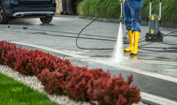 Why Choose Our Certified Pressure Washing Experts for Your Project Needs in Carrabelle, FL?
